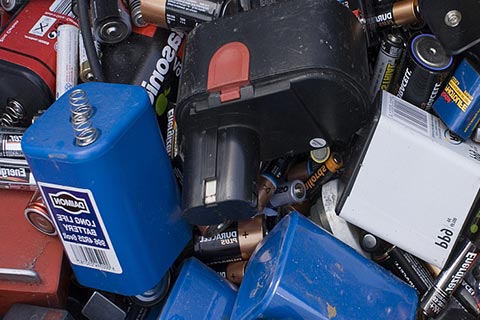 伊春高价钴酸锂电池回收-上门回收报废电池-铅酸蓄电池回收